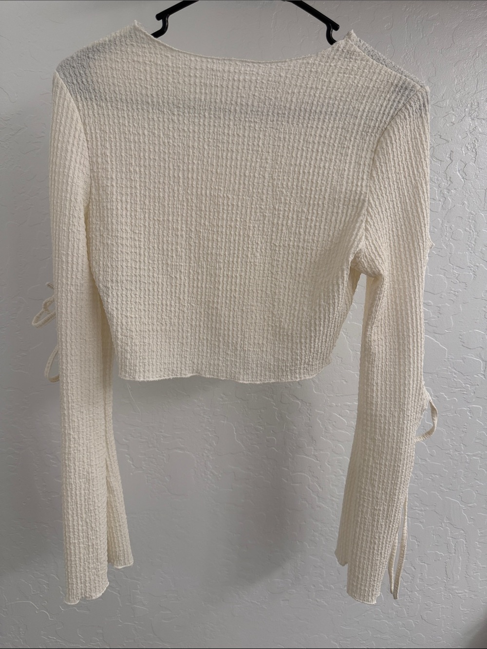 SHEIN Cream Textured Long Sleeve Crop Top